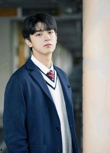 圈内人爆料陈星旭李兰迪,圈内人爆料，这对小生花旦甜蜜互动引关注